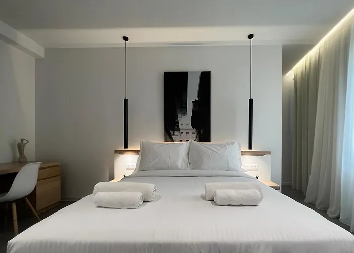 Dazzling Glimpse Acropolis Suites